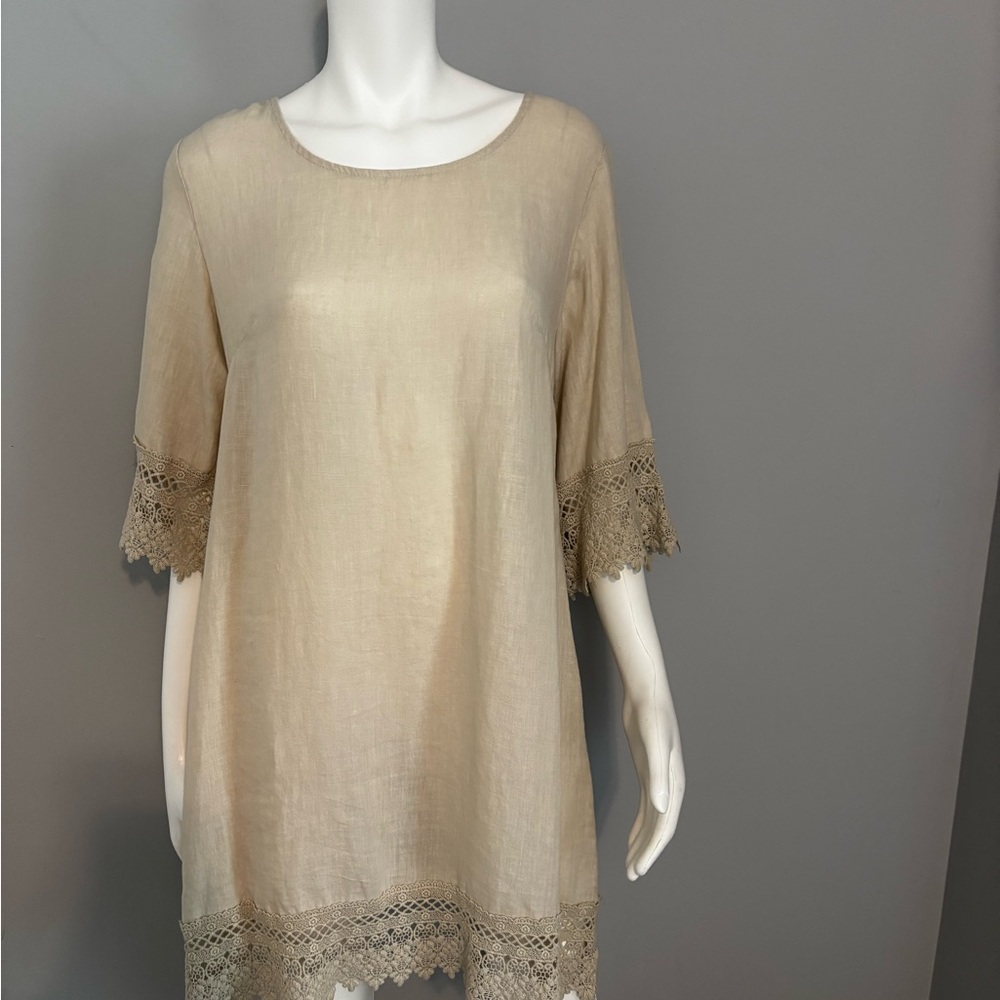 Stella Rosa 100% linen dress with embroidery and lace around hem and arms